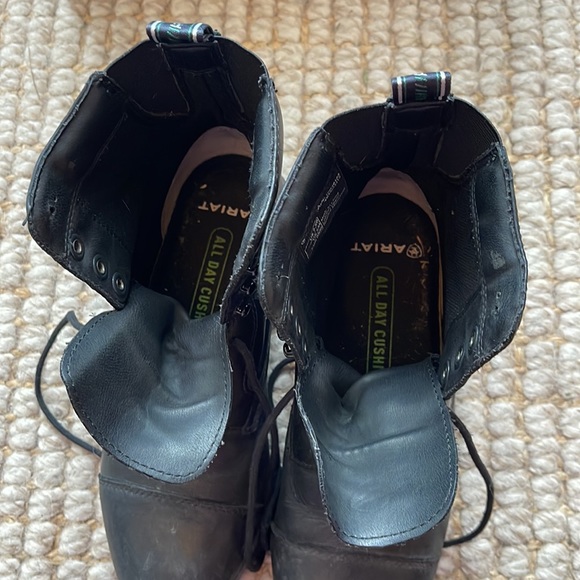 Ariat riding boots 7.5 - Picture 9 of 11